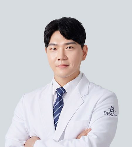 Dr. Kim Yoonhyun, Plastic Surgeon, MD